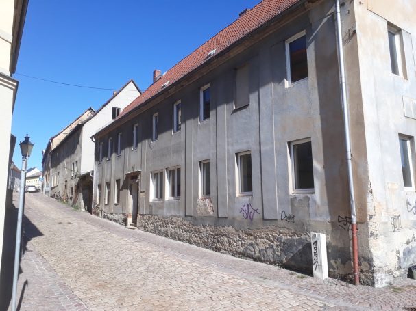 Straßenecke Schlossstr. 2 rechts